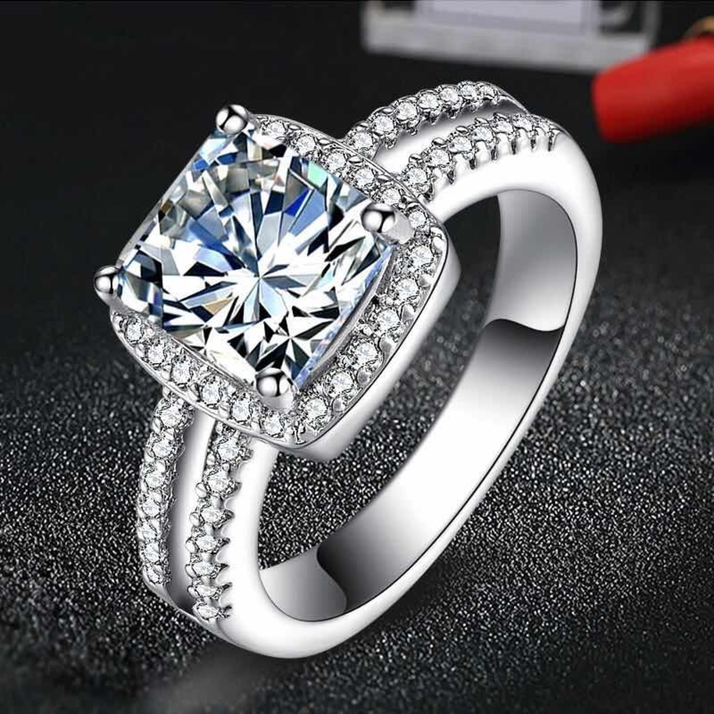 New Size 7 Silver 925 Ring